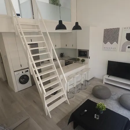 Alpalop Apartment